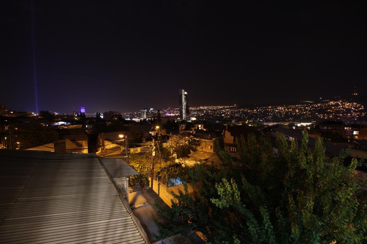 Family Hotel Parajanov Tbilisi Exteriör bild