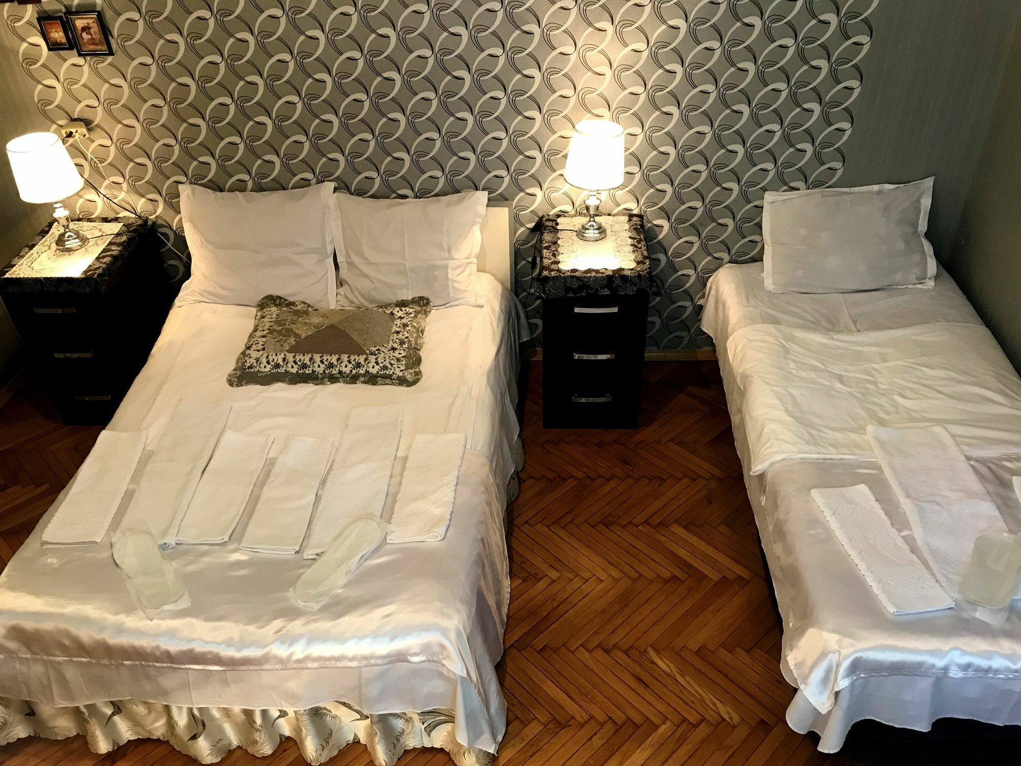 Family Hotel Parajanov Tbilisi Exteriör bild
